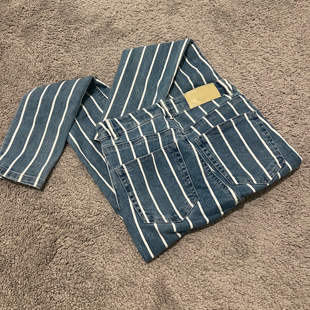 Stradivarius High Waisted Stripe Jeans